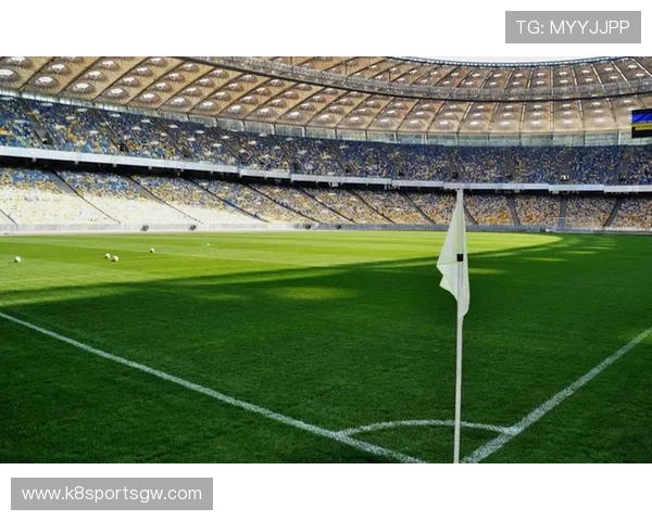 凯发足球官网下载手机版支持多平台兼容，快速下载安装步骤详解，助你随时随地享受足球盛宴